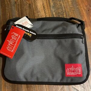 Manhattan Portage Europa Messenger Bag Tote Expandable